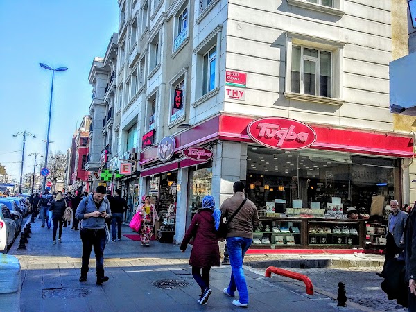 Tuğba Kuruyemiş / Beyazıt Şube