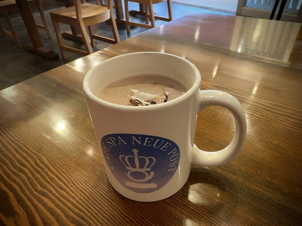 極楽館 Cafe Spa Neue Post 4