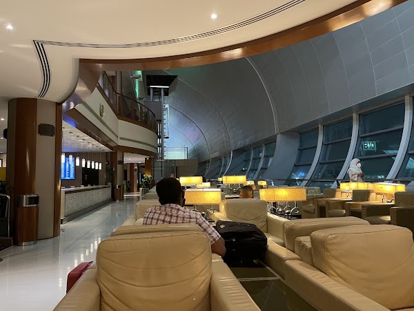 Dubai Connect Lounge 5