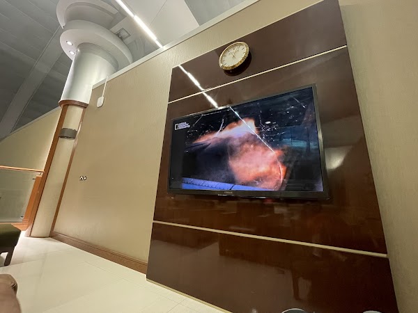Dubai Connect Lounge 2