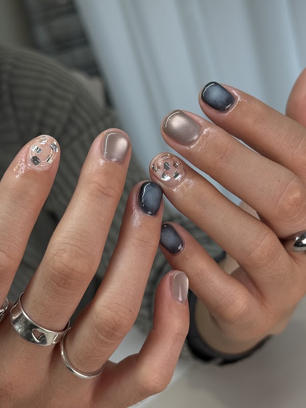 MY TOBI NAIL