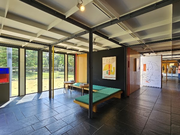 Pavillon Le Corbusier 4