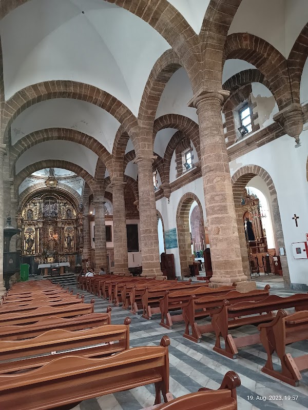 Church Santa Cruz (Old Cadiz Cathedral) 1