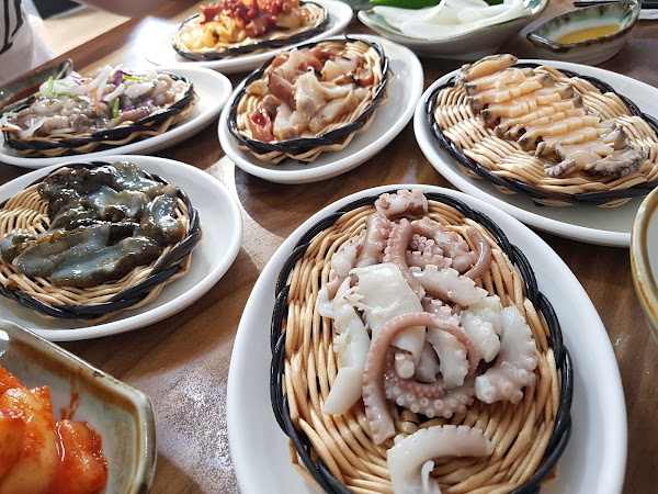 Granny Diver Restaurant 5