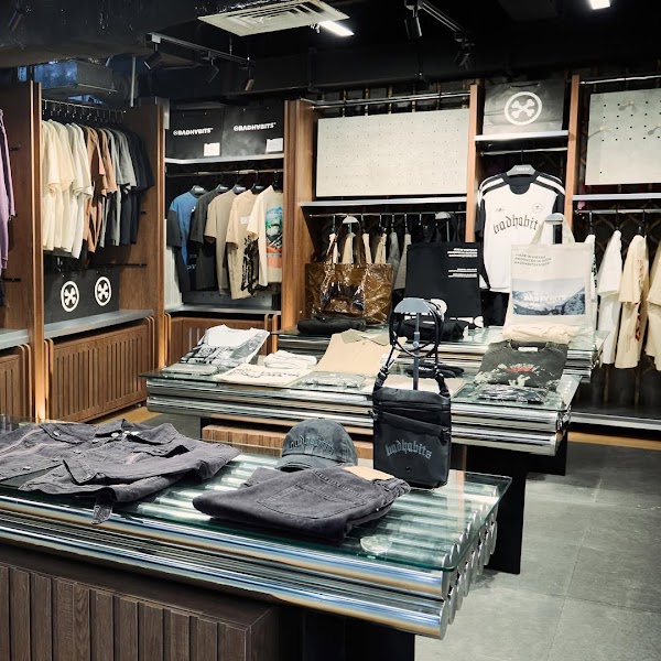 BAD HABITS STORE 4