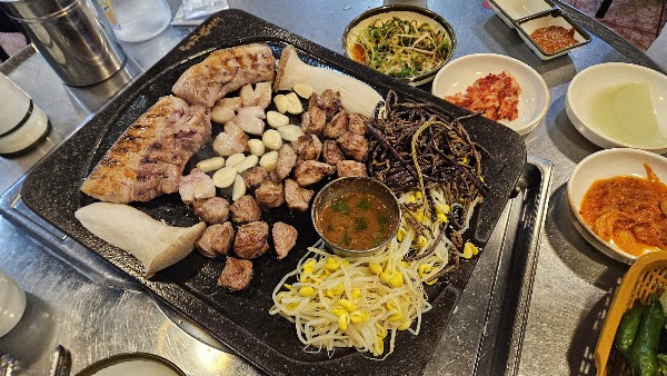 반반한 흑돼지 4