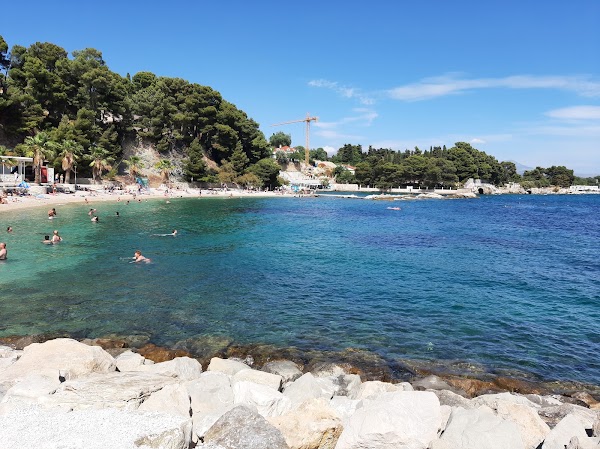 Beach Ježinac