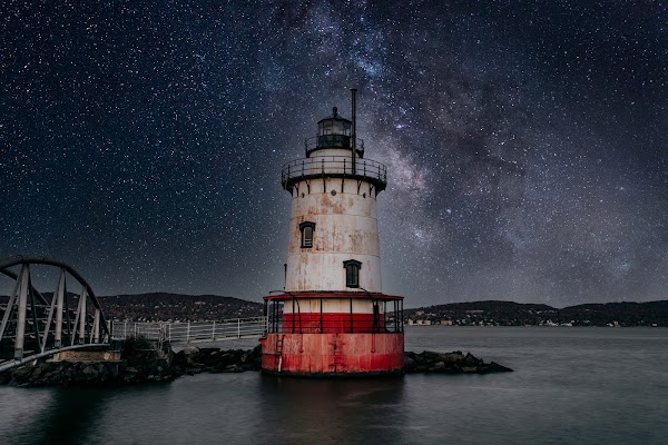 Sleepy Hollow Lighthouse