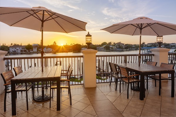 Azura Coastal Kitchen and Bar 1