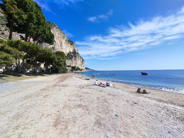 Plage de Èze sur Mer 5