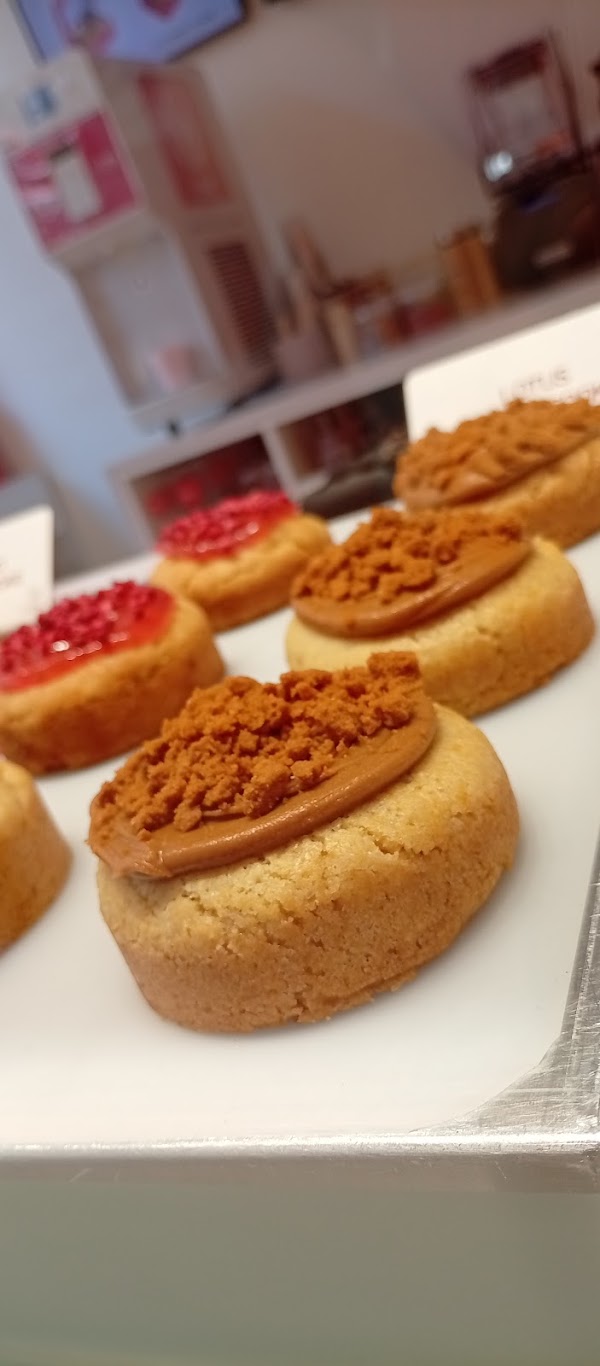 Lushé - Cinnamon Rolls | Barcelona 4