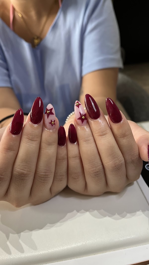 Claws Set Nails Studio 4