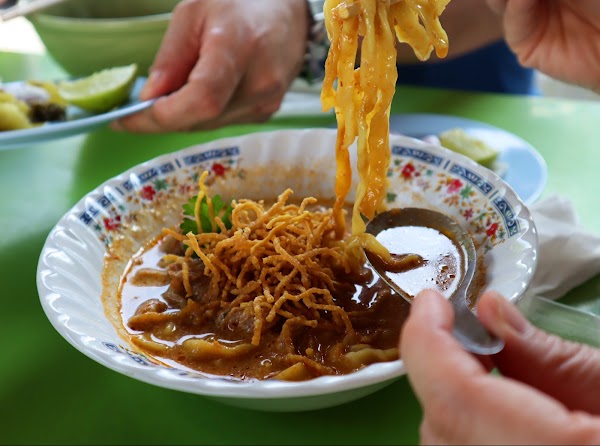 Khao Soi Khun Yai 5