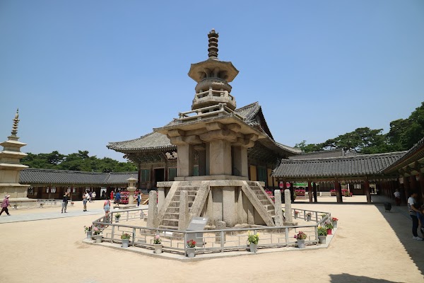 Dabotap (Pagoda of Many Treasures)