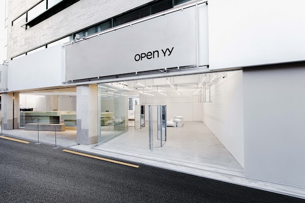 OPEN YY Flagship Store 한남
