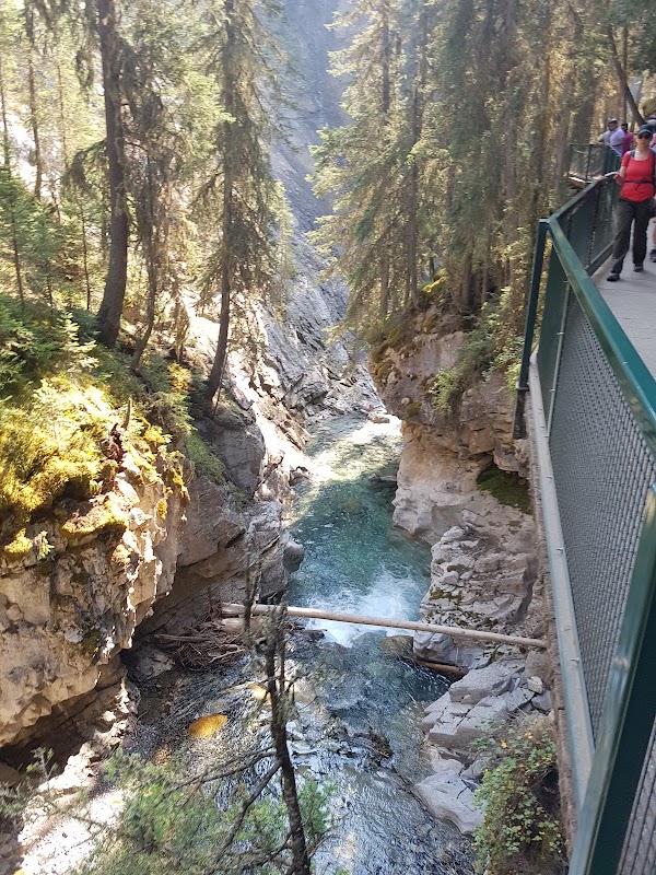 Johnston Canyon 4