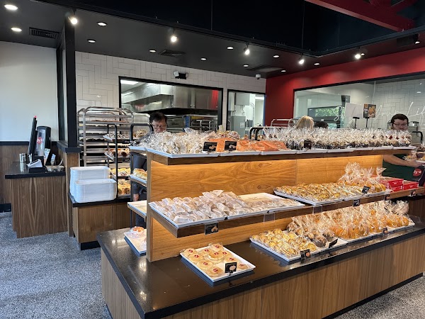 85°C Bakery Cafe - Cherry Hill 2