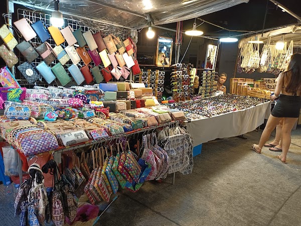Fisherman's Village Night Market 4