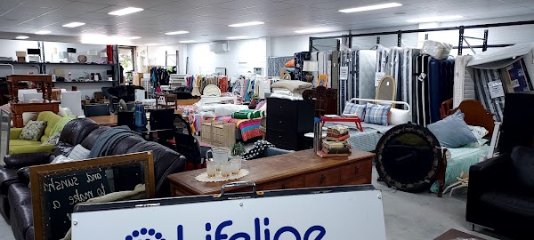 Lifeline Shop Maroochydore 2