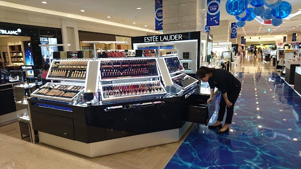 Lotte Duty Free Store 5