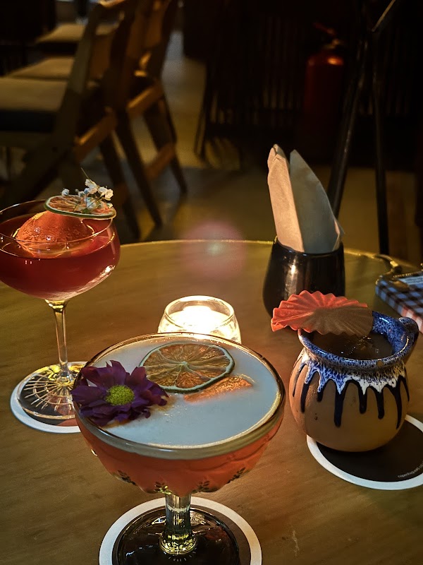 Xaman Bar 5
