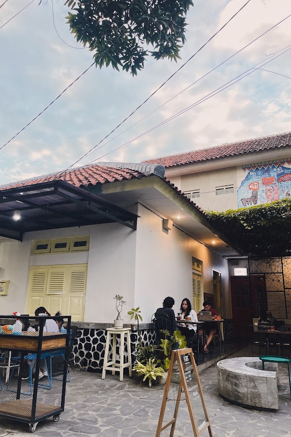 KRK | Kopi Roemah Kesambi