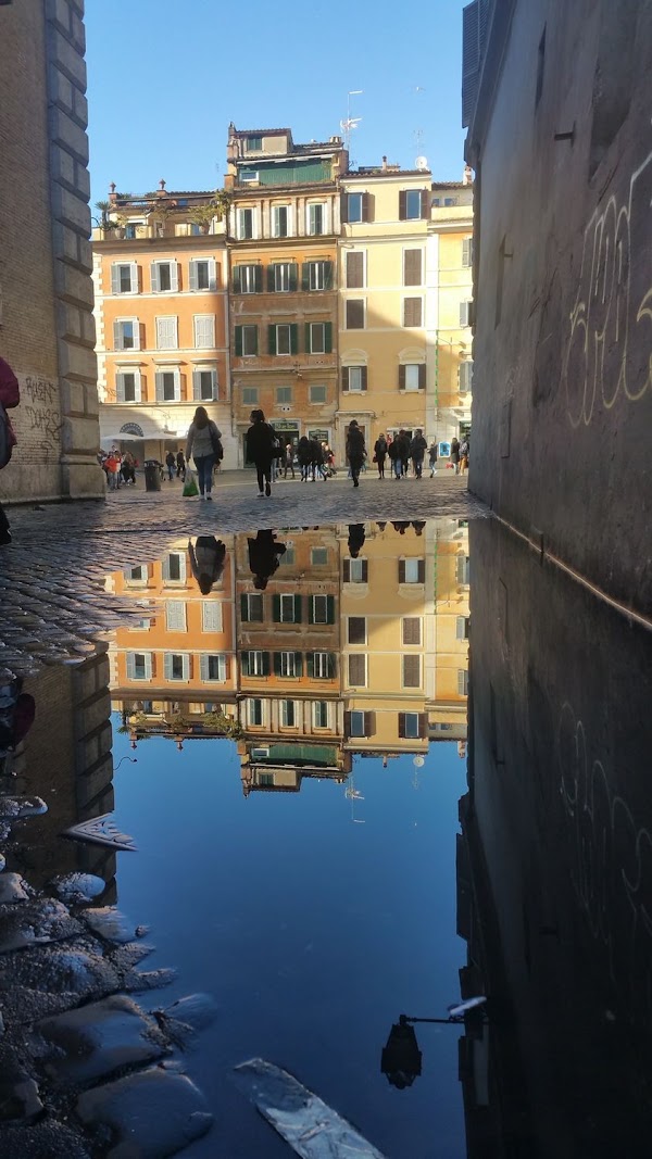 Piazza di San Calisto 2