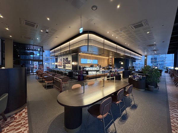 Starbucks 3