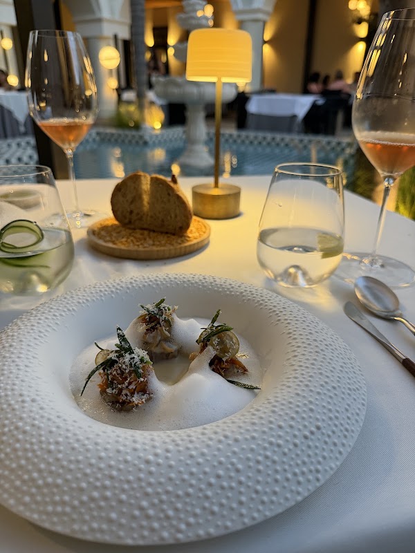 Selene Restaurant 3