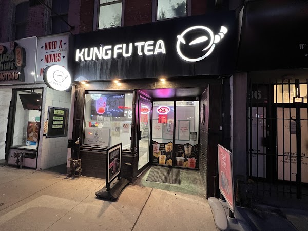 Nonna Lia (at Kung Fu Tea)