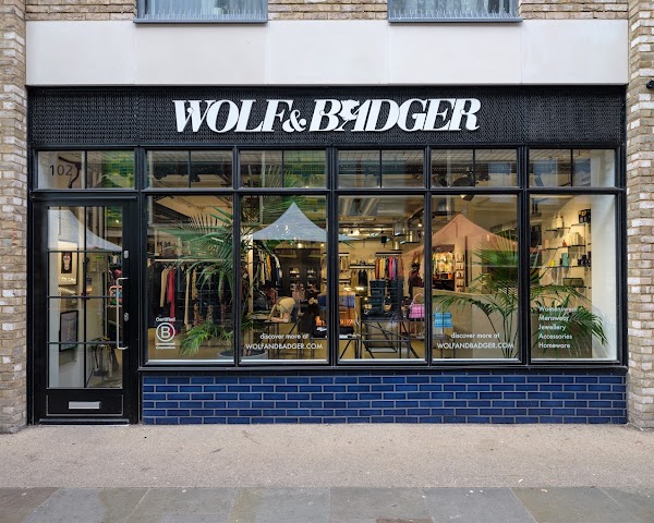 Wolf & Badger