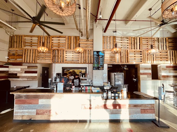 Long Bridge Pizza Company 1