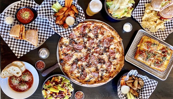 Long Bridge Pizza Company 5