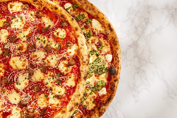 Long Bridge Pizza Company 2