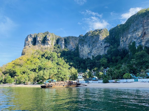 Pai Plong Beach 5
