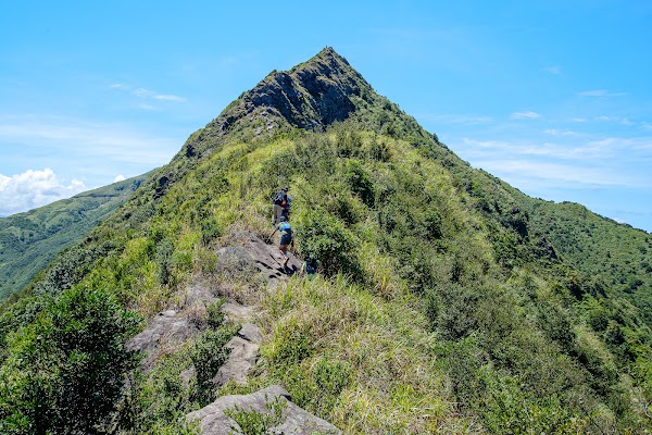 Sword Dragon Ridge and Sawtooth Ridge