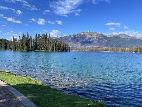 Beauvert Lake