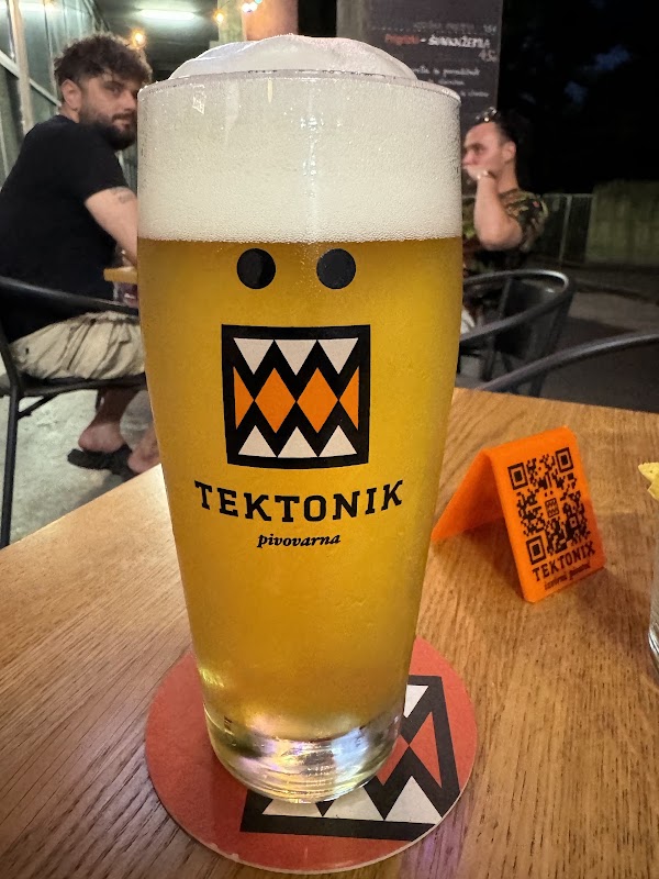 Tektonik kraft pivovarna 5