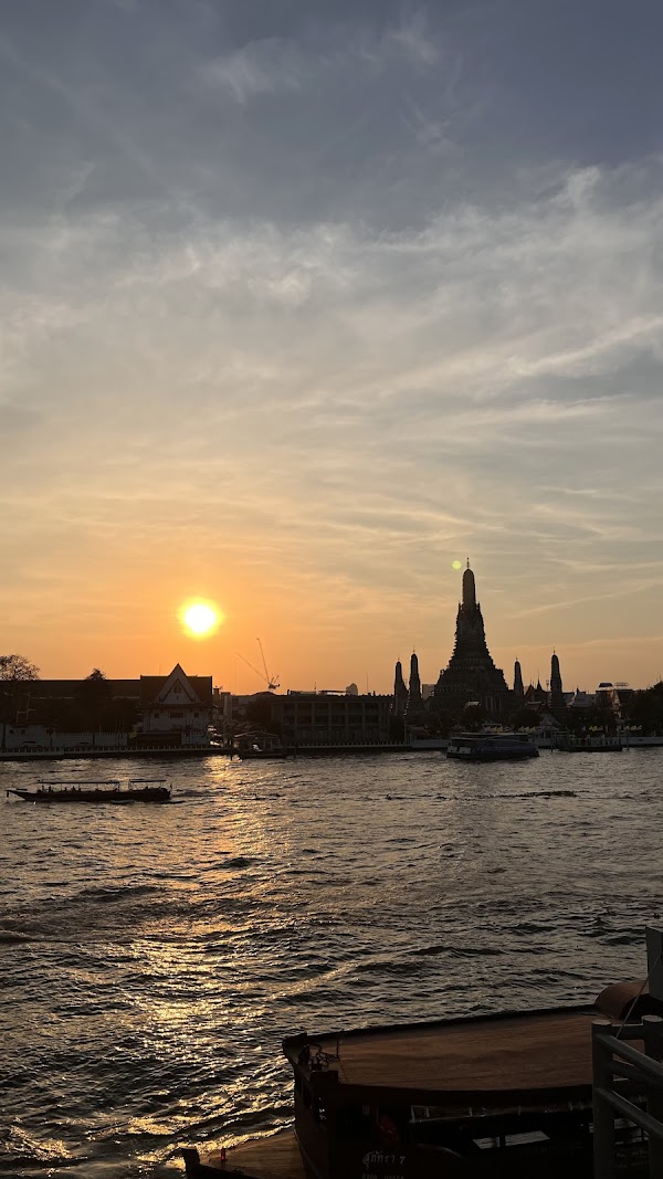 Wat Arun Ferry Pier