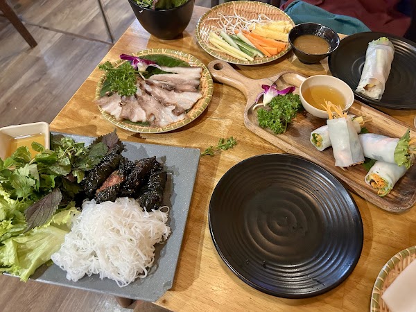 Hong Hoai's Restaurant 5