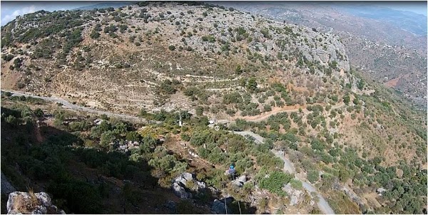 Tirolina Comares 436m. 1