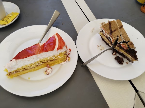 TORRE Sandwich Bar Café 5