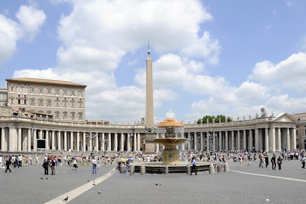 Saint Peter's Square Vatican City Italy 5