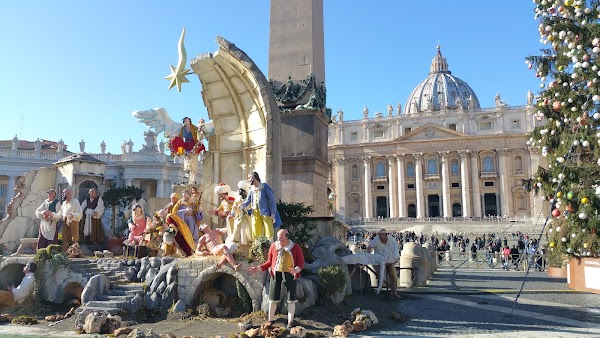 Saint Peter's Square Vatican City Italy 3