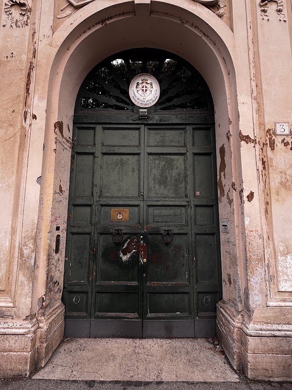 keyhole on aventine hill 3