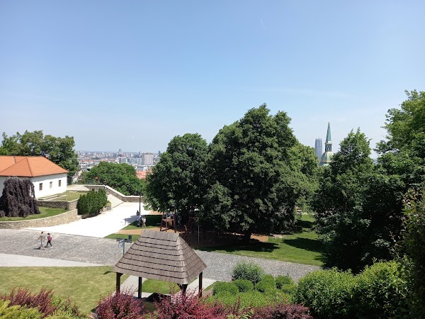 Baroque garden 3