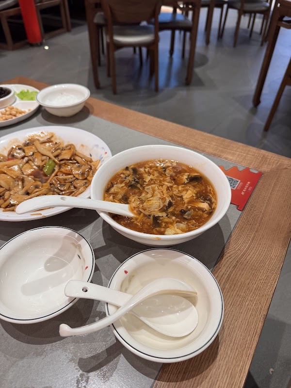 Huifeng Old Beijing Dumpling Restaurant 5