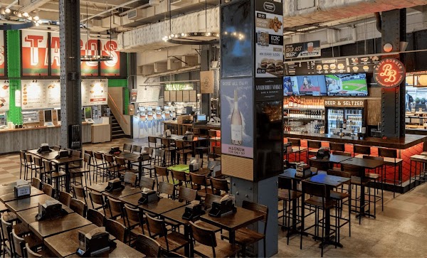 Vanderbilt Market - Bars & Eateries