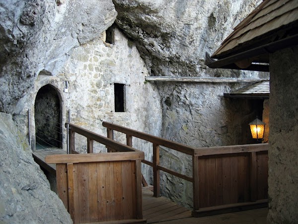 Predjama Castle 3