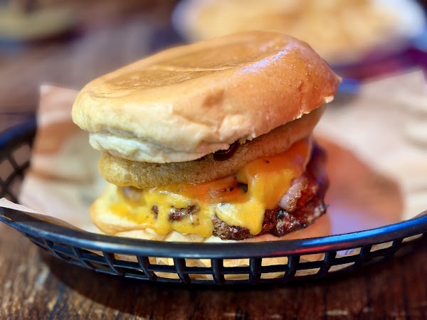 25 Degrees Burger Bar 4